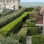 Apartament Duplex, Bord De Merville-Franceville-Plage
